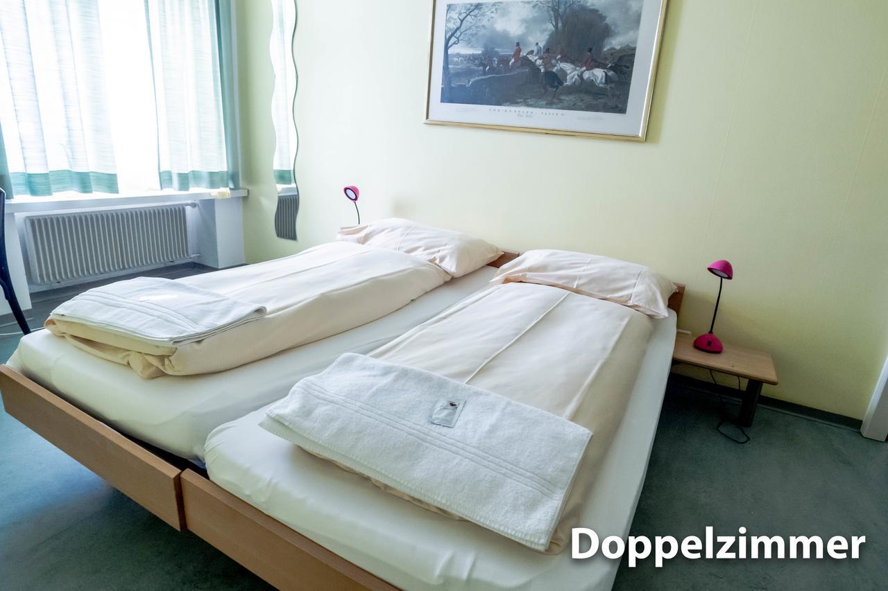 Hotel & Backpackers Zak Σαφχάουζεν Εξωτερικό φωτογραφία