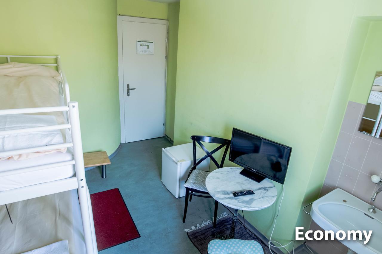 Hotel & Backpackers Zak Σαφχάουζεν Εξωτερικό φωτογραφία