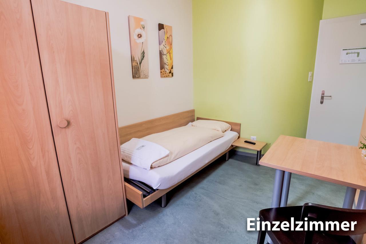 Hotel & Backpackers Zak Σαφχάουζεν Εξωτερικό φωτογραφία