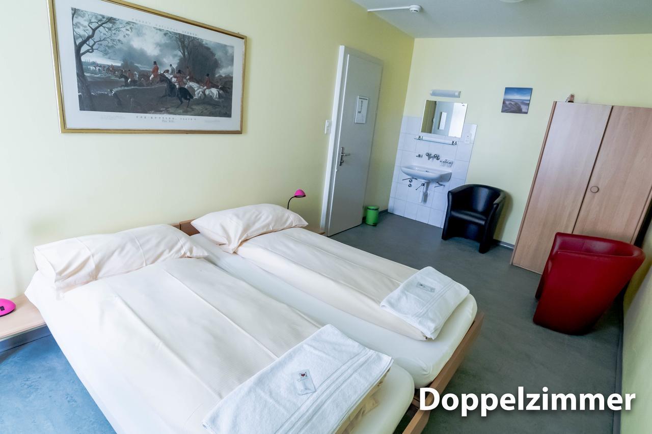 Hotel & Backpackers Zak Σαφχάουζεν Εξωτερικό φωτογραφία