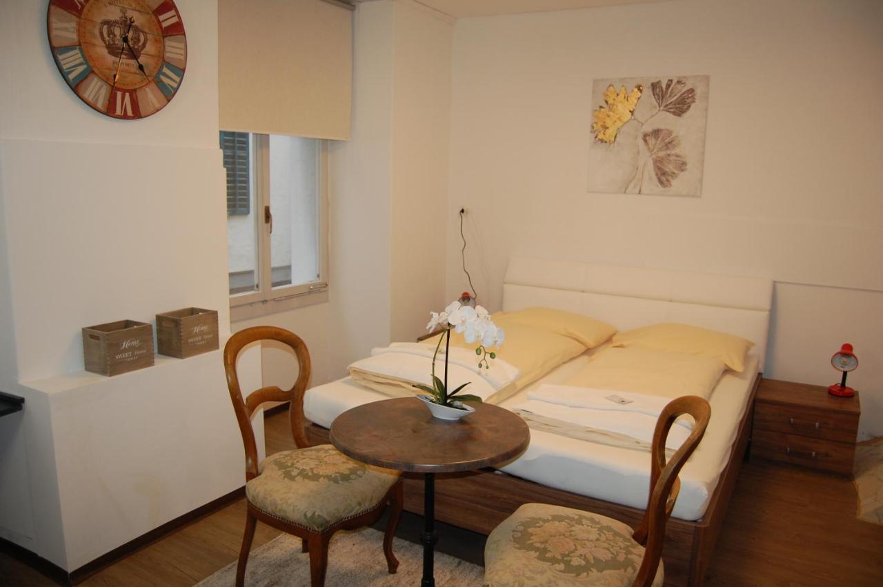Hotel & Backpackers Zak Σαφχάουζεν Εξωτερικό φωτογραφία